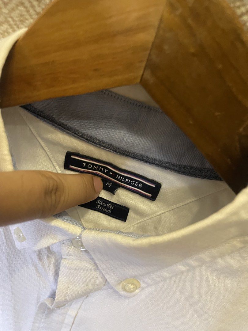 Tommy hilfiger white polo button down long sleeve (Category: Tshirts & Polo Shirts ) located in Manila. Submitted by hypestock_mnl (Listing ID 1467218346, Image 3). Description: - stylish - perfect for casual wear - great fit - in good condition - minimal signs of usage - 9/10 - money worth! - see pics for details/issue.