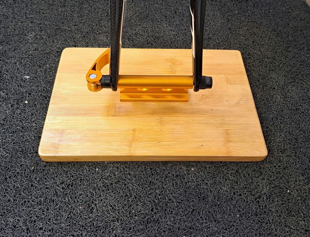 Travel Bike Mount (Category: Cardio & Fitness Machines) located in Las Pinas. Submitted by mitchvinluan (Listing ID 1467175059, Image 3). Description: For Sale : Travel Bike Mount Price : 1k php slightly used. Negotiable .