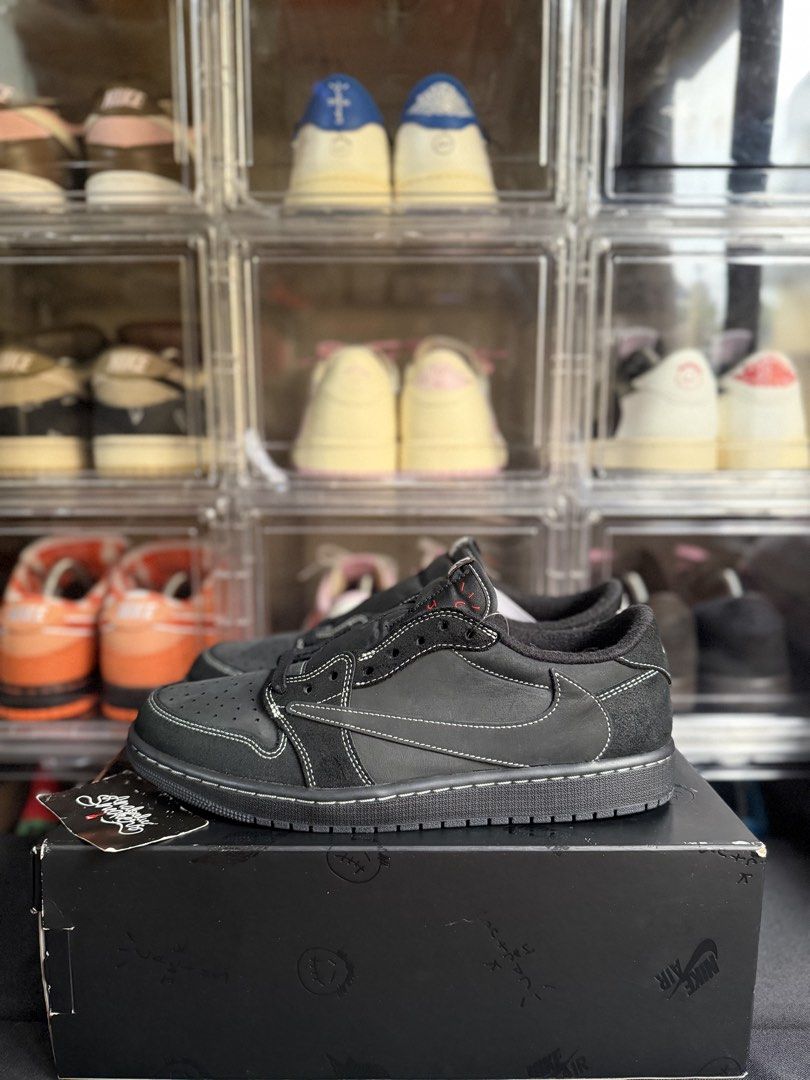 Travis Scott Jordan 1 Low OG Black Phantom (Category: Sneakers) located in Taguig. Submitted by iyanteranyax (Listing ID 1467235489, Image 1). Description: Travis Scott Jordan 1 Low OG Black Phantom Size 11 Brand new 60k 📍taguig.