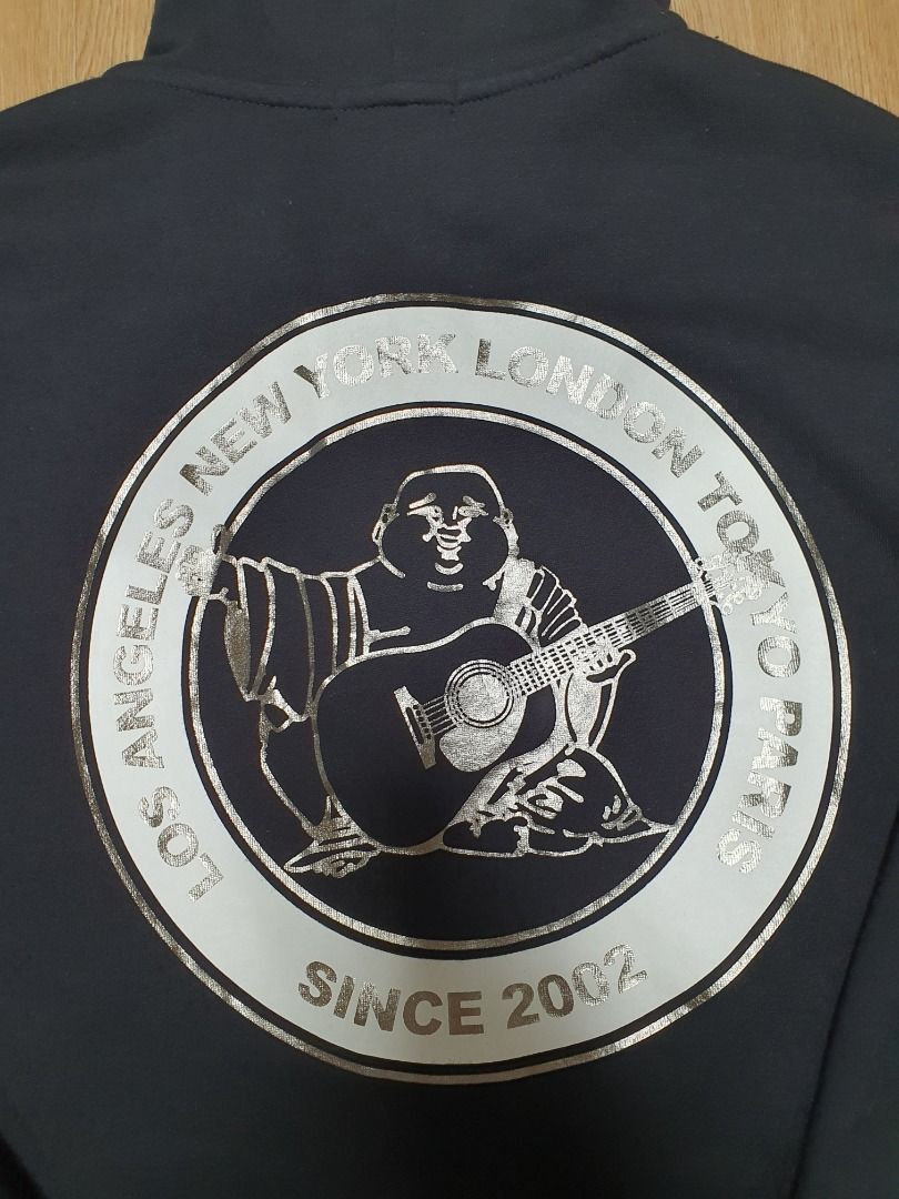 True religion zip up hoodie (Category: Coats, Jackets and Outerwear) located in Caloocan City. Submitted by cleverwind_1e53ab (Listing ID 1467300032, Image 1). Description: True religion Dead stock in good condition Size large.