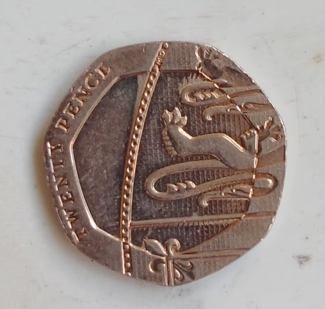 Uk coins twenty pence 2014 (Category: Currency) located in Lipa City. Submitted by MAGBABALOT7 (Listing ID 1467188242, Image 1). Description: copper nickel composition.