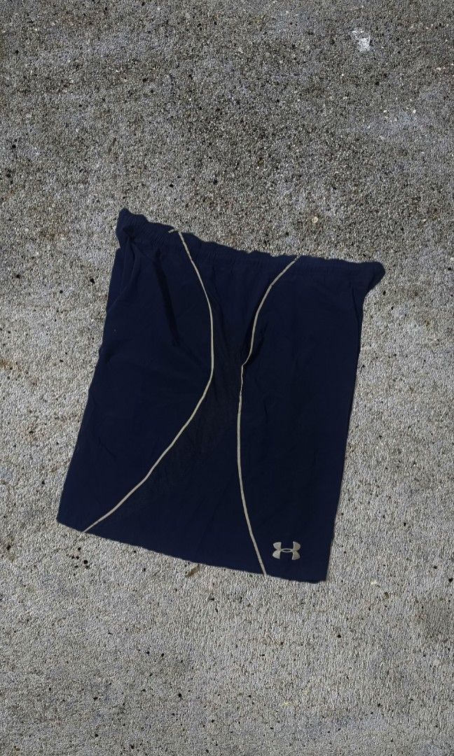 Under Armour (Category: Shorts) located in Orani. Submitted by dripdrop.ph (Listing ID 1467237920, Image 1). Description: Under Armour Waist: Free Length: 22inch +Shipping fee for the buyers no issue.