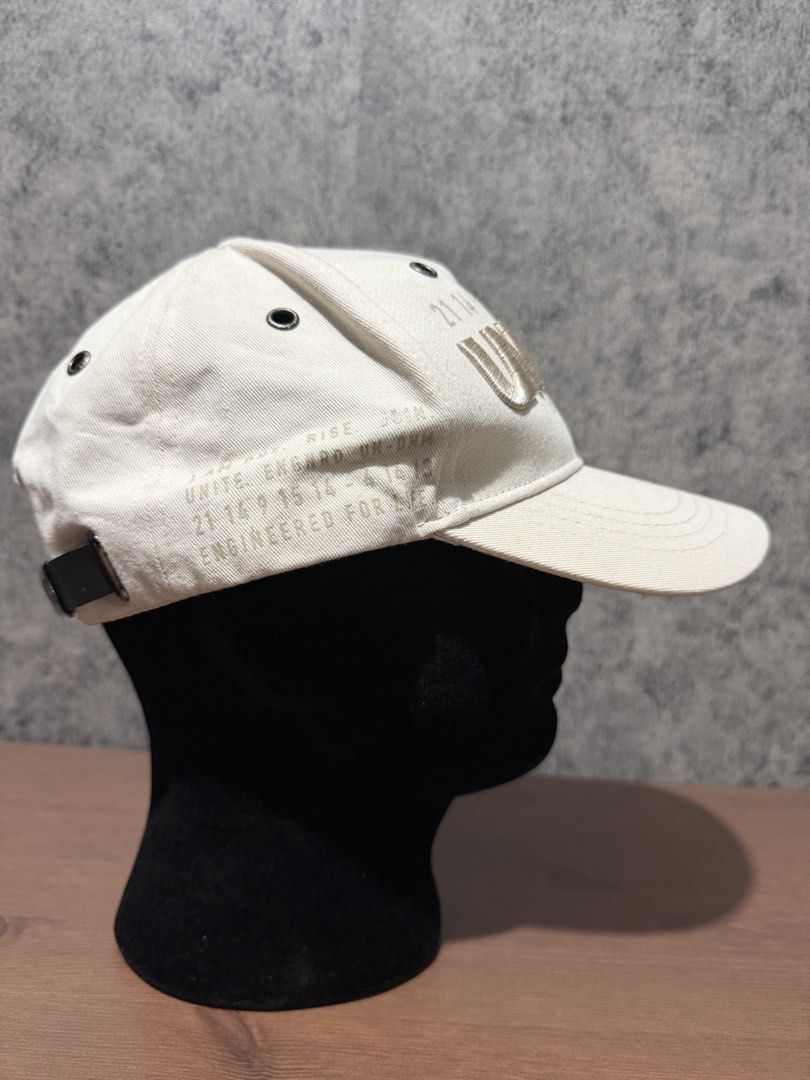 Union Denim - Embroided logo cap (Category: Caps & Hats) located in Cavite. Submitted by commoncourtesy (Listing ID 1467319864, Image 3). Description: One size fits all.