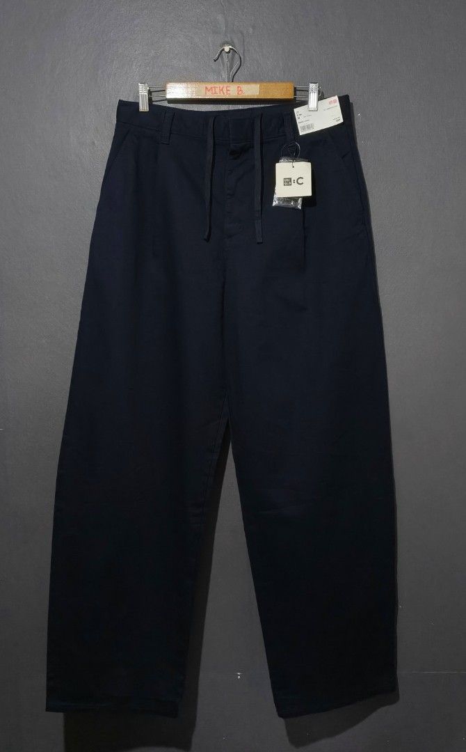 📍Uniqlo :C Barrel Pants (Category: Trousers) located in Antipolo. Submitted by simplehans (Listing ID 1467170196, Image 2). Description: ‎📍Uniqlo :C Barrel Pants ‎Size Medium (Navy) ‎Waist- 33 (Tape measure) ‎Length- 41 ‎Leg Open- 9 ‎Brand New ‎DIRECT MESSAGE IF INTERESTED.