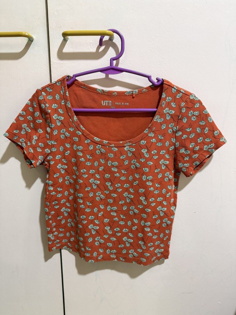 Uniqlo Paul & Joe Top (Category: Shirts) located in Manila. Submitted by thdrmkl (Listing ID 1467276296, Image 1). Description: Slightly used..