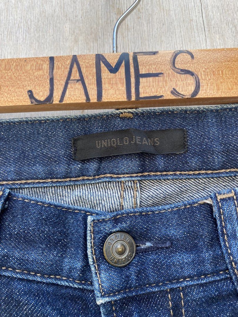 UNIQLO SELVEDEGE DENIM (Category: Jeans) located in Bantayan. Submitted by resuscitate.ph (Listing ID 1467189995, Image 3). Description: UNIQLO SELVEDGE DENIM W: 32 L: 42 .