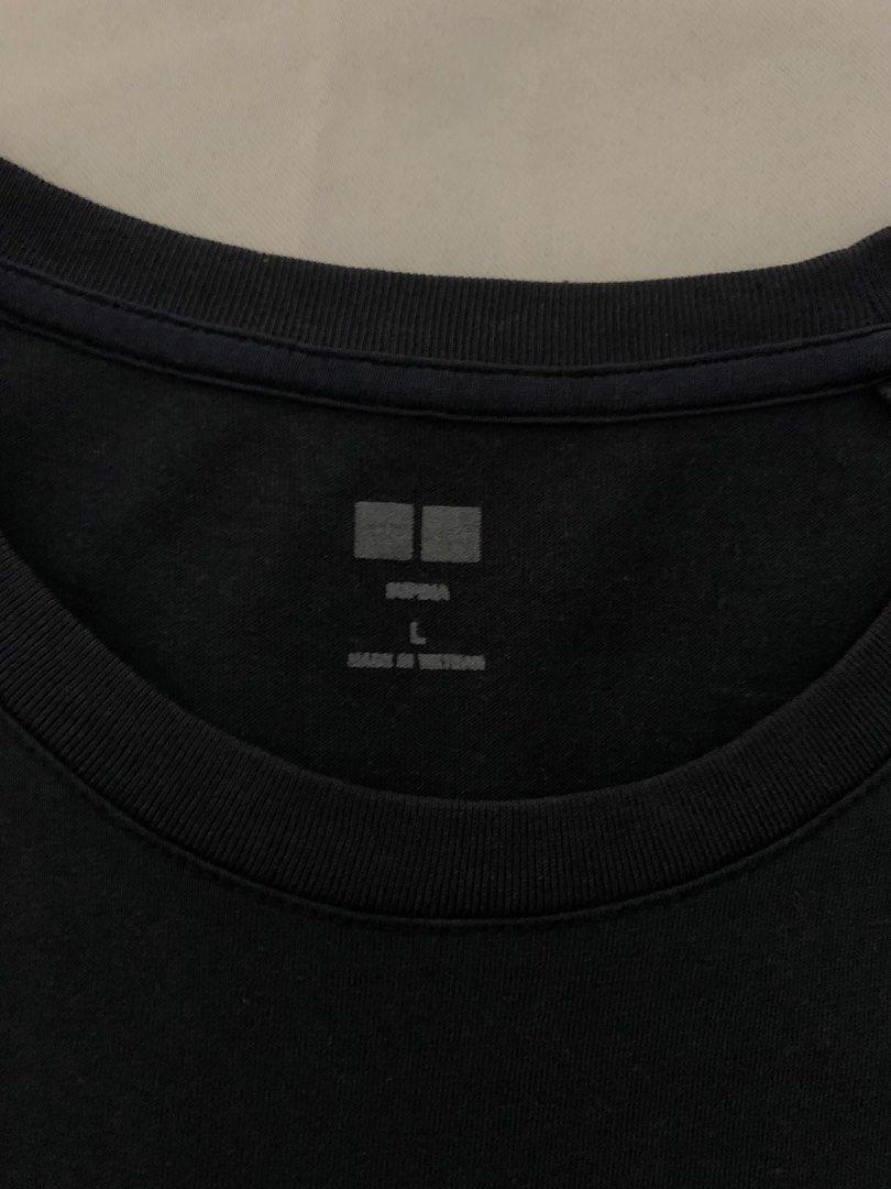 Uniqlo Supima Shirt L (Category: Tshirts & Polo Shirts ) located in Manila. Submitted by deehumphrey (Listing ID 1467213444, Image 2). Description: Uniqlo Supima shirt Size L on tag .