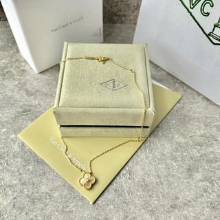 （分類：）位於 。 由 keshiasmitham 提交（商品編號 1467359502，圖片 1）。簡介： 。
