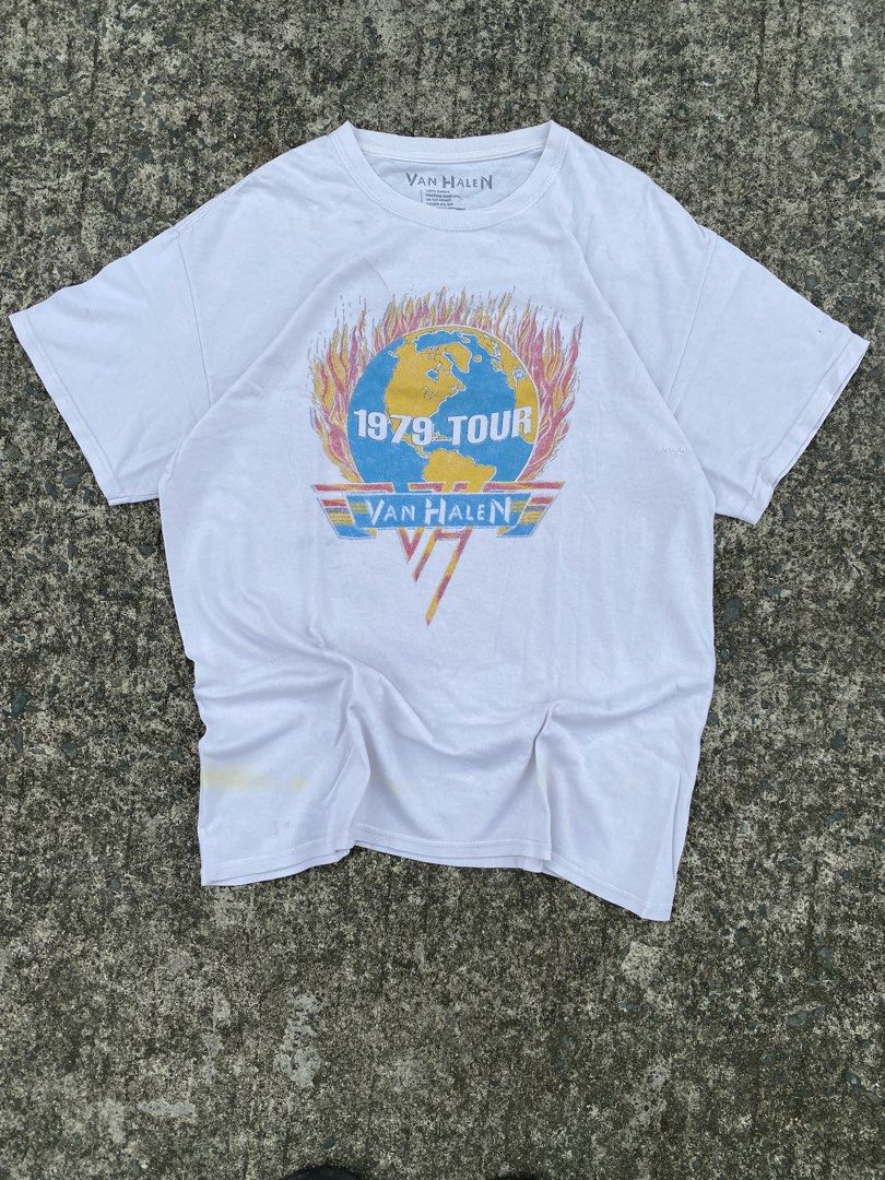 Van halen (Category: Tshirts & Polo Shirts ) located in Manila. Submitted by thrift_neo (Listing ID 1467297454, Image 1). Description: Van Halen tour 1979 Official printed tag Size L on tag Dimes 21x29 Issue:repaired slice, yellow stains, need wash Cavite loc📍 Dm to purchase 📩.