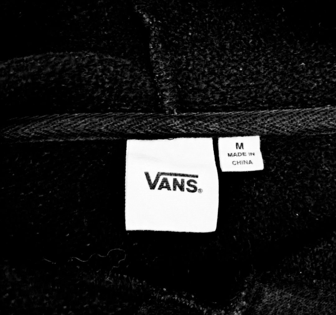 vans hoodie authentic (Category: Coats, Jackets and Outerwear) located in Magalang. Submitted by trendz67271 (Listing ID 1467203658, Image 3). Description: like new once lng nagamit bought from japan medium size.