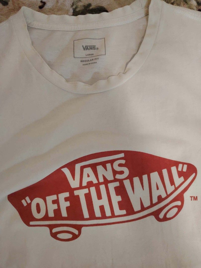 Vans 'Off the Wall' tee (Category: Tshirts & Polo Shirts ) located in Baguio. Submitted by vault62 (Listing ID 1467339342, Image 2). Description: pmpmpm.