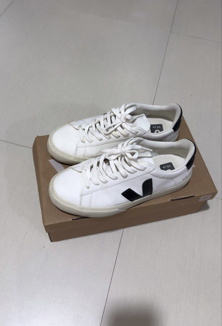 Veja Campo Chromefree Leather Extra White Black (Category: Sneakers) located in San Juan City. Submitted by gmvq15 (Listing ID 1467250261, Image 2). Description: .