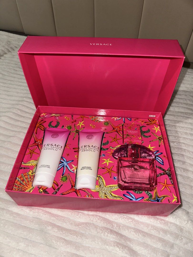 Versace Bright Crystal Absolu Gift Set (Category: Fragrance & Deodorants) located in Cainta. Submitted by sati_vaaa (Listing ID 1467204589, Image 3). Description: Bought this set from SM Megamall Dept. Store for 8k+++ Big bottle perfume used a few times only, the rest of the set are unopened. Selling low for 5k rush.
