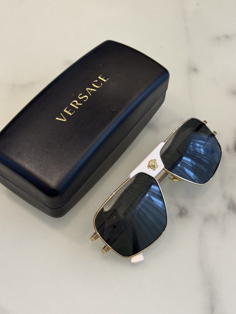 Versace Shades (Category: Luxury Apparel) located in Manila. Submitted by jennelynbadile (Listing ID 1467297758, Image 1). Description: Versace Shades Bought in Spain With case .