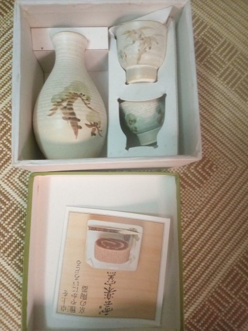 Vinatage hand painted japanese.sake set stonware for your needs (Category: Other Kitchenware & Tableware) located in Manila. Submitted by padillahe35291 (Listing ID 1467190239, Image 1). Description: 1 sake jar 2 pcs sake cup set for your collection.