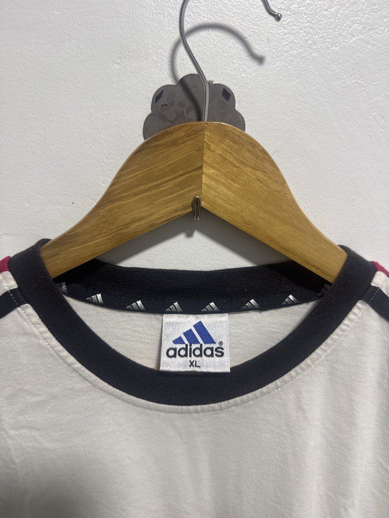vintage 1990s Adidas ringer (Category: Tshirts & Polo Shirts ) located in Santa Ana. Submitted by deyaaaan88 (Listing ID 1467216445, Image 2). Description: vintage 1990s Adidas ringer No issue Dimes 22x30.