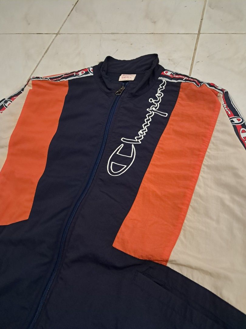 Vintage Champion tracksuit top jacket (Category: Coats, Jackets and Outerwear) located in Silang. Submitted by segundalifestyle (Listing ID 1467220092, Image 2). Description: vintage champion size small on tag 26L 23W excellent condition no flaws see the attach photo for details DM for more details.