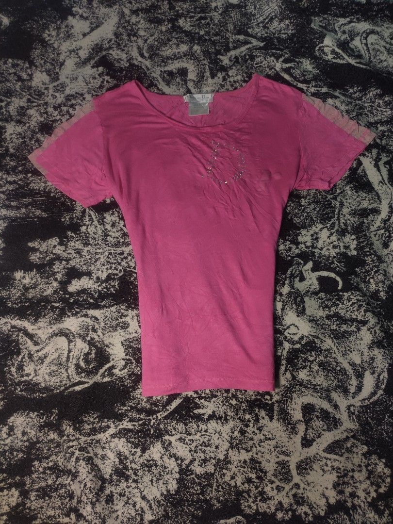 Vintage Christian Dior (Category: Shirts) located in Cagayan de Oro. Submitted by jaypeedeistilo (Listing ID 1467273130, Image 1). Description: still in a good condition✅ idk if it was legit issue: have minimal hairline sa print nya(see pictures)✅.