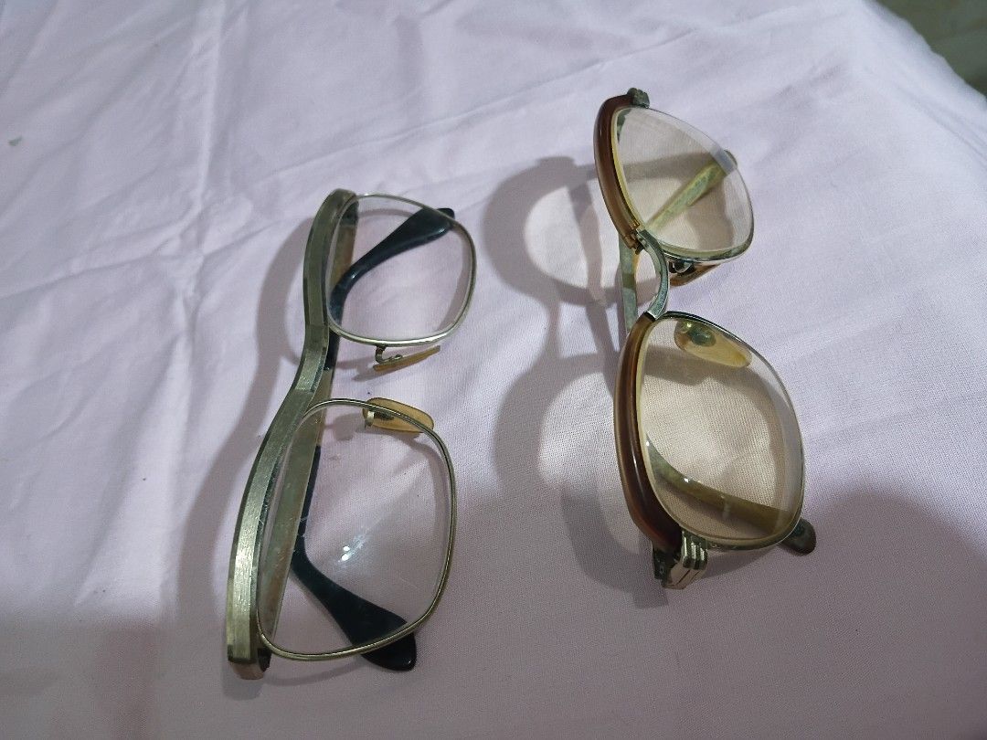Vintage eyeglasses, japan (Category: Vintage Collectibles) located in Paranaque City. Submitted by 4thestate.surplusan (Listing ID 1467288703, Image 1). Description: vintage eyeglasses. see photos.