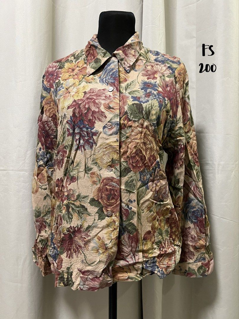 Vintage floral button down longsleeevs (Category: Longsleeves) located in Las Pinas. Submitted by jilanah (Listing ID 1467331806, Image 1). Description: .