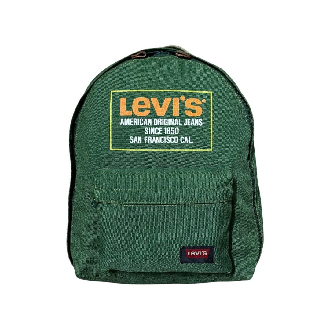 Vintage Levi’s Young Sangyo Forest Green Canvas Backpack (Category: Backpacks) located in Muntinlupa City. Submitted by rtyfck (Listing ID 1467339028, Image 1). Description: Vintage Levi’s Young Sangyo Forest Green Canvas Backpack Details : •Width : 16 •Length : 16 •Size : OS •Issue : sign of use •Condition : Used •₱1,880.