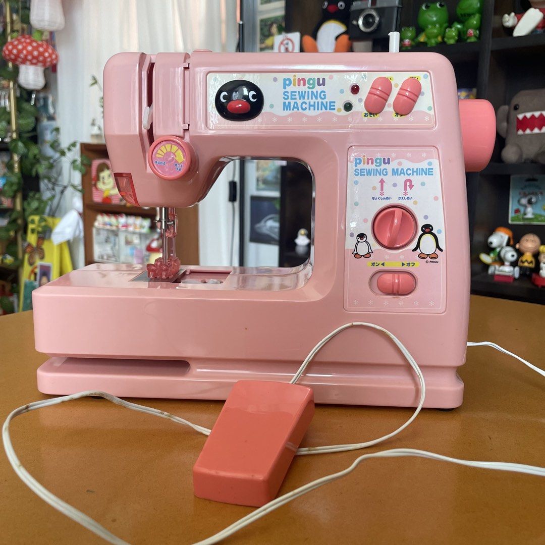 Vintage Pingu Sewing Machine Toy (Category: Everything Else Others) located in Butuan. Submitted by paperlueur (Listing ID 1467239402, Image 2). Description: Working po siya, missing yung parang pink na cover sa may bottom ng needle pero nagagamit pa din, super cute in actual , battery operated, pwede di saksak if me cored kayo , wala po siya kasamang cored talaga Pm nalang for video.