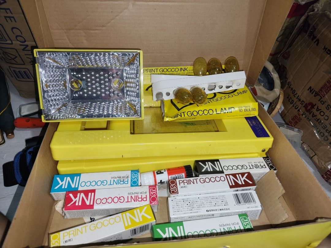 Vintage RISO Print Gocco B6 Screen Printing Kit (Category: Craft Supplies & Tools) located in Manila. Submitted by jaymeeespi98820 (Listing ID 1467235294, Image 1). Description: - Authentic RISO Print Gocco B6 screen printing kit complete in box - Includes yellow machine base, lamp housing, and print lamps - Comes with multiple tubes of ink in blue, red, green, and black - Ideal for DIY craft projects, card making, and home printing - Rare and gr