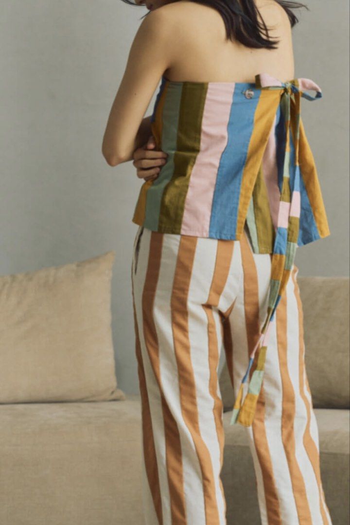 Wear Anika Siah Top Multicolor (Category: Blouses) located in Cebu City. Submitted by qtahhauls (Listing ID 1467243449, Image 2). Description: retails for 3,700.