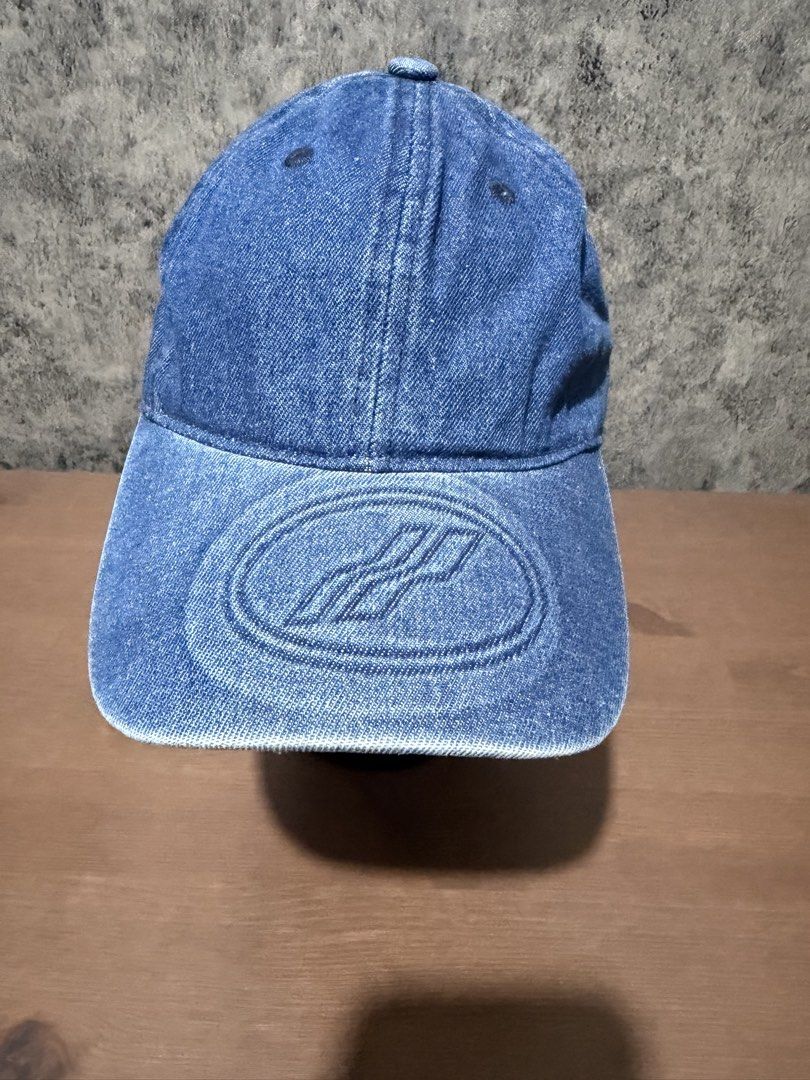 Welldone - Biglogo Denim Cap (Category: Caps & Hats) located in Cavite. Submitted by commoncourtesy (Listing ID 1467322704, Image 2). Description: One size fits all.
