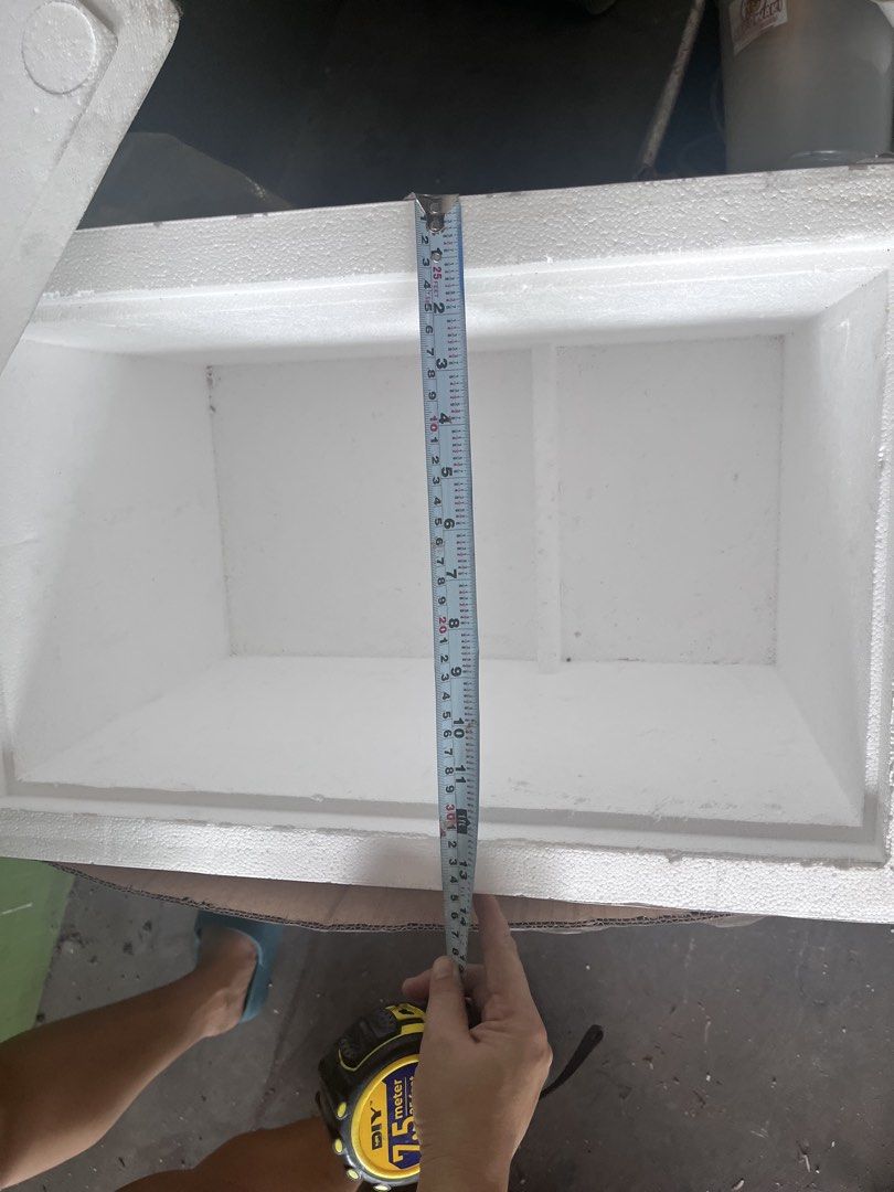 White Styrofoam Box Container Storage Cooler Box (Category: Storage Boxes & Baskets) located in Manila. Submitted by rosechan429 (Listing ID 1467321161, Image 2). Description: 3 pcs new 1 pc used - Thick white styrofoam box suitable for storage or keeping items cool - Dimensions: ~13 inches by 11 inches top opening, ~20 inches total length - Deep compartment with clean interior walls - Solid build with sturdy walls for extra protection - Perfect 