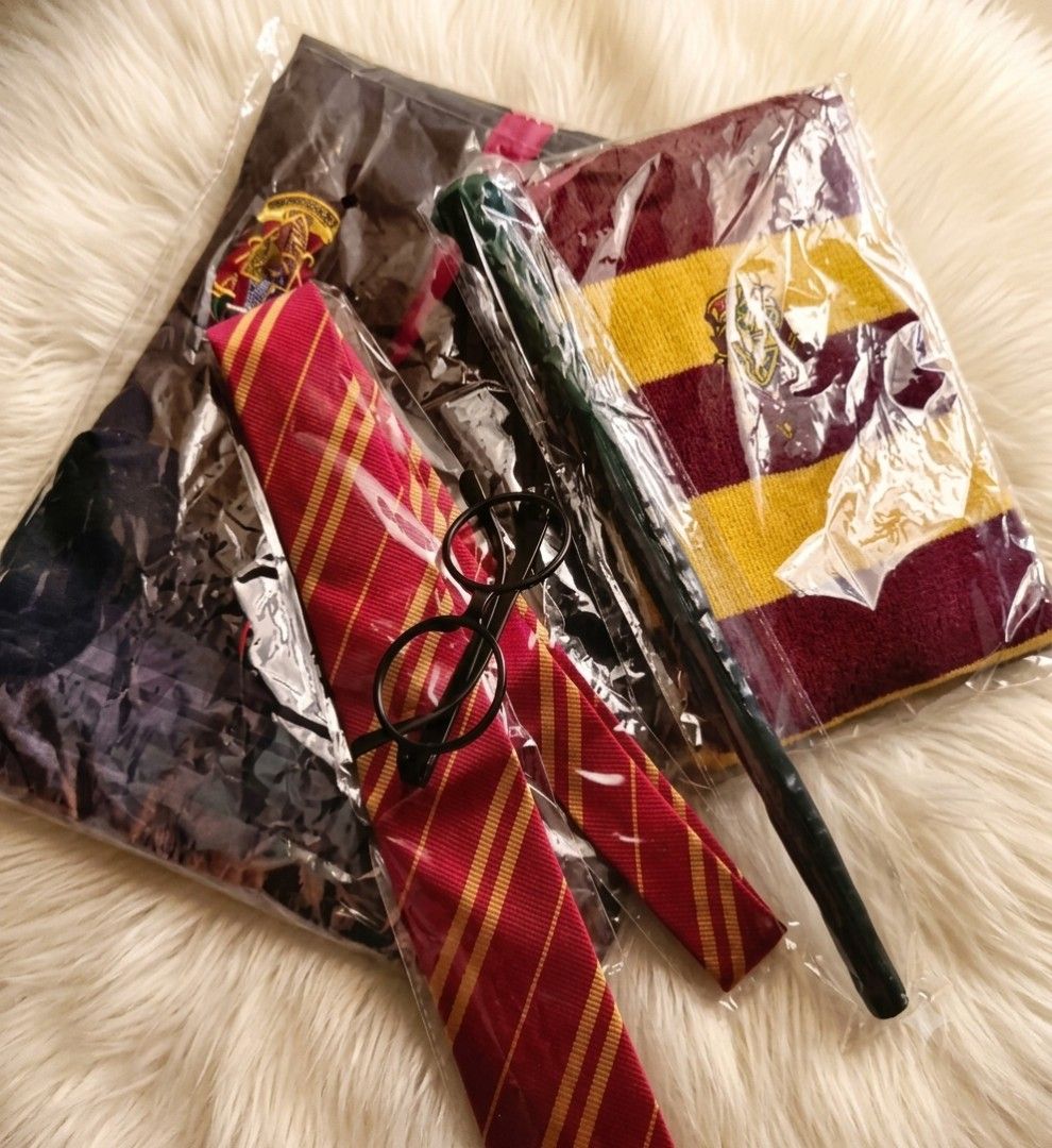 Wizard costume (Category: Coats, Jackets and Outerwear) located in Manila. Submitted by carolgaza14 (Listing ID 1467199821, Image 3). Description: ⚡️ - Wizard Magic School Costume (Complete 5-in-1 Set) 🪄 Perfect for Book Week, Cosplay, Halloween, and Theme Parties! INCLUSIONS (5 pcs set): 1. 1x Wizard Robe / Cape (Black with Maroon lining, hooded) 2. 1x Striped Tie (Maroon & Gold) 3. 1x Scarf / Muffler (Maroon & Yellow stripes) 4. 1x Round Glass