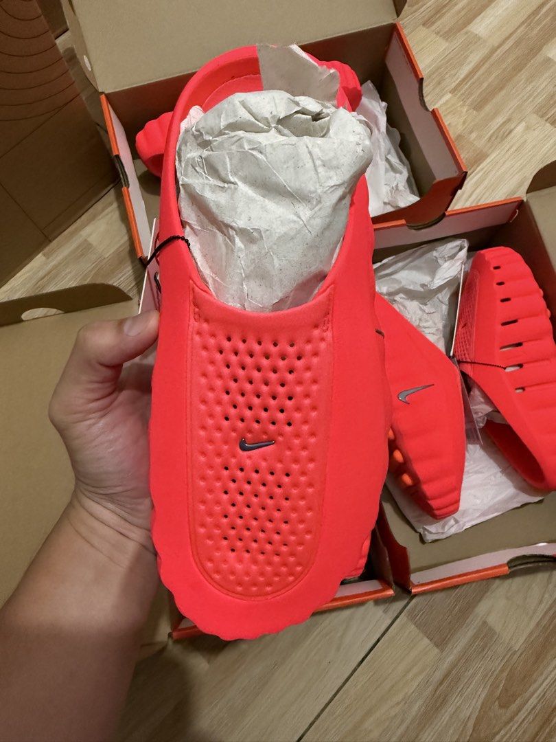 Womens Nike Mind 001 Solar red (Category: Slippers & Slides) located in Paranaque City. Submitted by dainskicks (Listing ID 1467243421, Image 3). Description: - Brand: Nike Mind 001 - Color: Solar red -Size: 6/7/10 US womens or 5/6/9 US mens - Condition: Brand new, unworn with original tags - Features: Foam construction, textured footbed, silver swoosh logo .