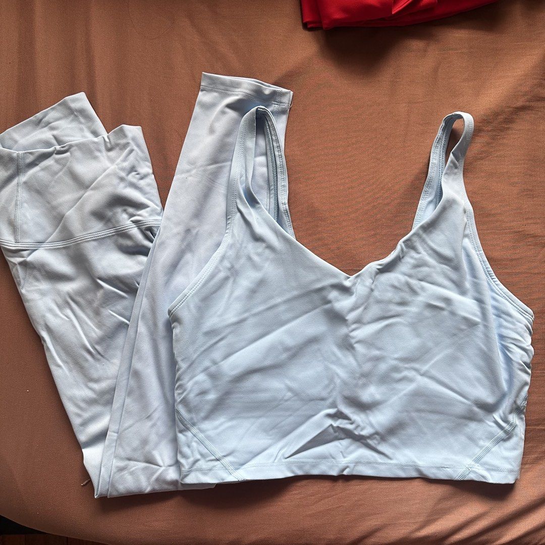 Workout/gym clothes (Category: Activewear) located in Quezon City. Submitted by lovedbysydandluna (Listing ID 1467358483, Image 2). Description: ALL TOPS LARGE ALL BOTTOMS MEDIUM ₱500/SET FIXED PRICE PO All in good condition RFS: too many sports wear.