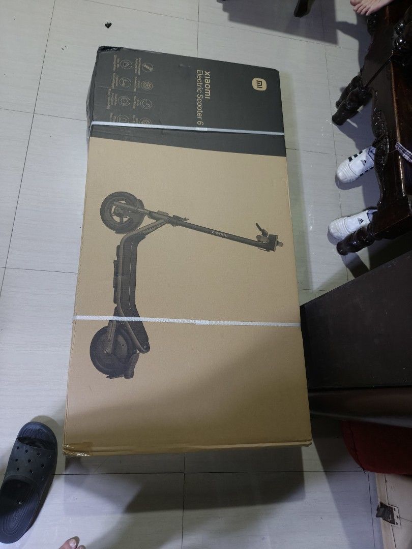Xiaomi Electric Scooter 6 (Category: Skates, Rollerblades & Scooters) located in Paranaque City. Submitted by owenisbad (Listing ID 1467303885, Image 2). Description: brand new. sealed. can deliver it at your place. Willing to swap it to iphone, ipad or macbook. Rfs. Change of mind. Hindi kasya sa trunk ng sasakyan. .