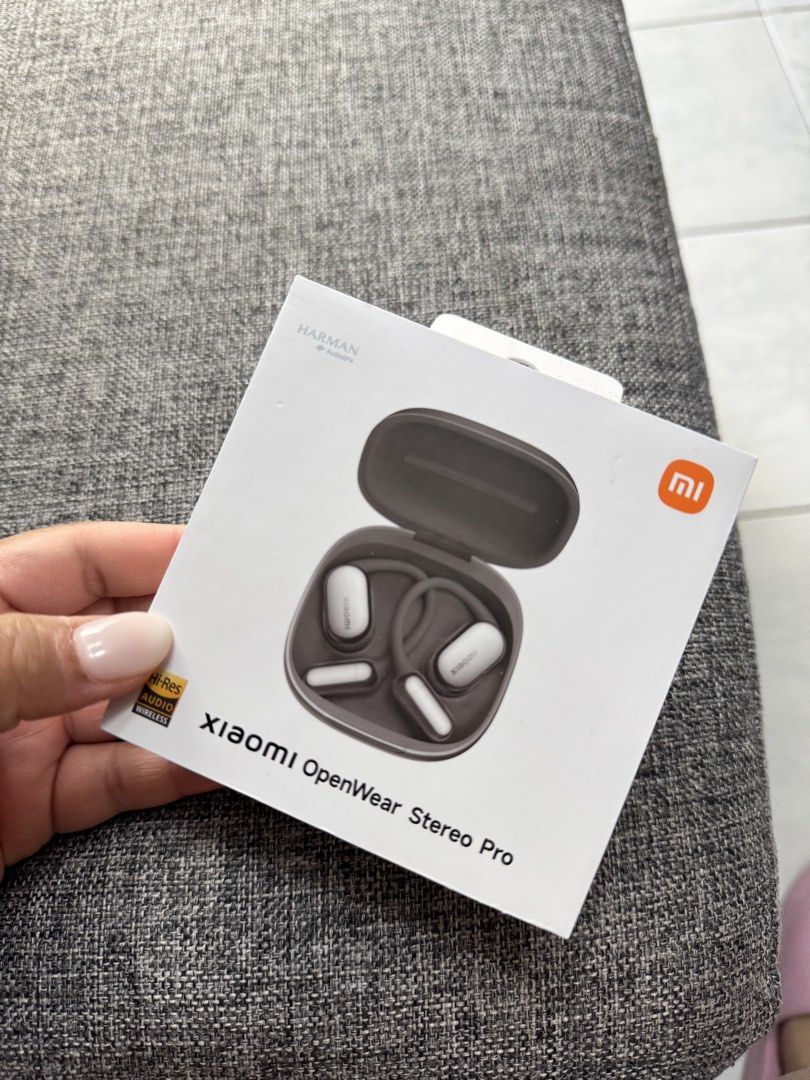 Xiaomi OpenWear Stereo Pro (Category: Earphones) located in Manila. Submitted by psychokenetic (Listing ID 1467190231, Image 3). Description: 6 day old Good as new Loc: Sampaloc, Manila Rfs: someone gifted me shokz :) .