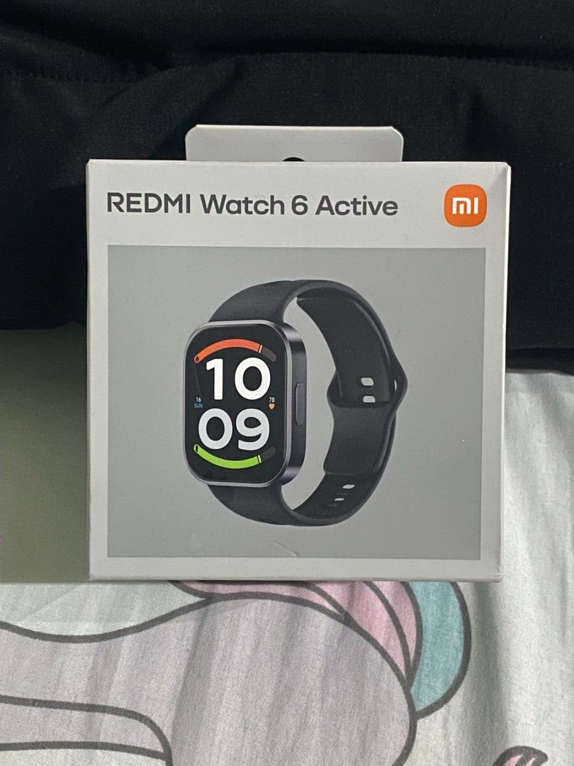 Xiaomi Redmi Watch 6 Active (Category: Wearables & Smart Watches) located in Cebu City. Submitted by uhlex (Listing ID 1467228082, Image 2). Description: Brand New pani. Igo lang na unboxed kay para icheck pero wala kauyon kay dako ras kamot. 2,599 Specifications: AMOLED, 1200 nits (peak) IP68 dust tight and water resistant HyperOS.