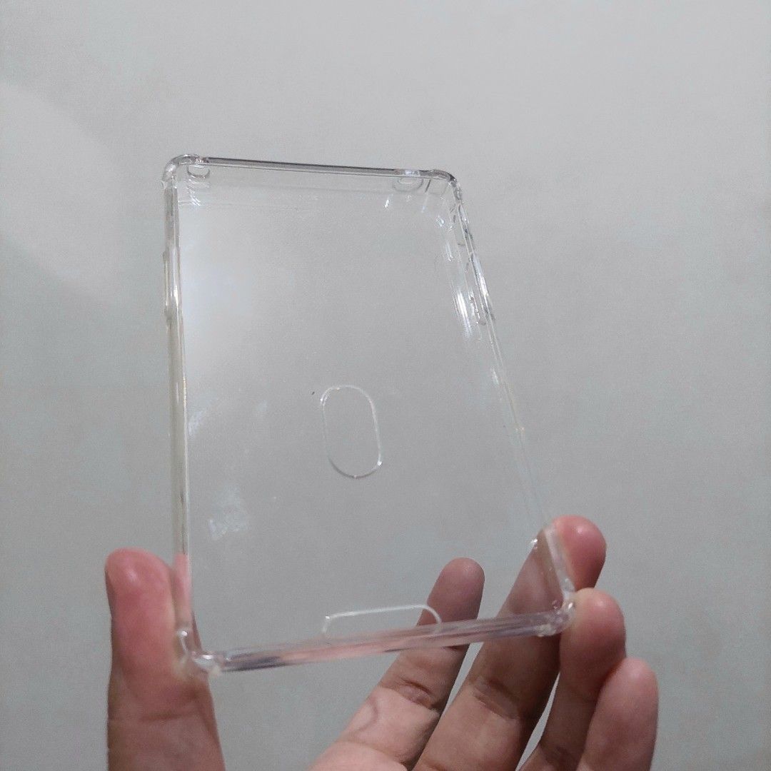 Xteink X4 Pro case (Category: E-Readers) located in Bustos. Submitted by dbooks (Listing ID 1467315758, Image 2). Description: Condition: like new, barely used RFS: Bought a different case, this will not be used anymore. Sayang lang nakatambak. Location: Bustos, Bulacan Payment: GCash/Bank transfer Shipping: Lalamove/J&T.