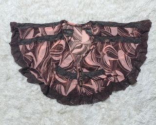 (Category: ) located in . Submitted by out.thrift (Listing ID 1467328077, Image 1). Description: .
