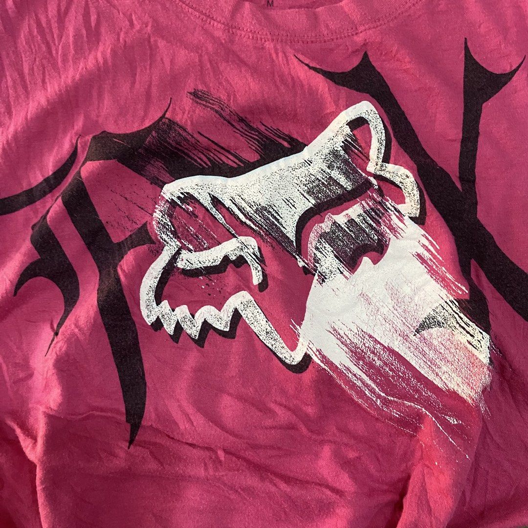 Y2k Fox Racing Pink Top (Category: Blouses) located in Cebu City. Submitted by accurate.curations.ceb (Listing ID 1467221960, Image 3). Description: Fox EXCELLENT CONDITION COLOR RATE: 10/10 Issues: None M Measurements: Width: 17 inches Length: 27 inches Price + Sf 📍Cebu Shipping via J&T NO COD/COP PAYMENT FIRST VIA GCASH OR BANK Unli vouch and VC for legitimacy dm if interested 📩.