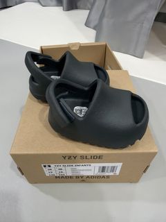US 6K ADIDAS YEEZY SLIDE GLOW GREEN (INFANTS) R26527, Babies & Kids ...