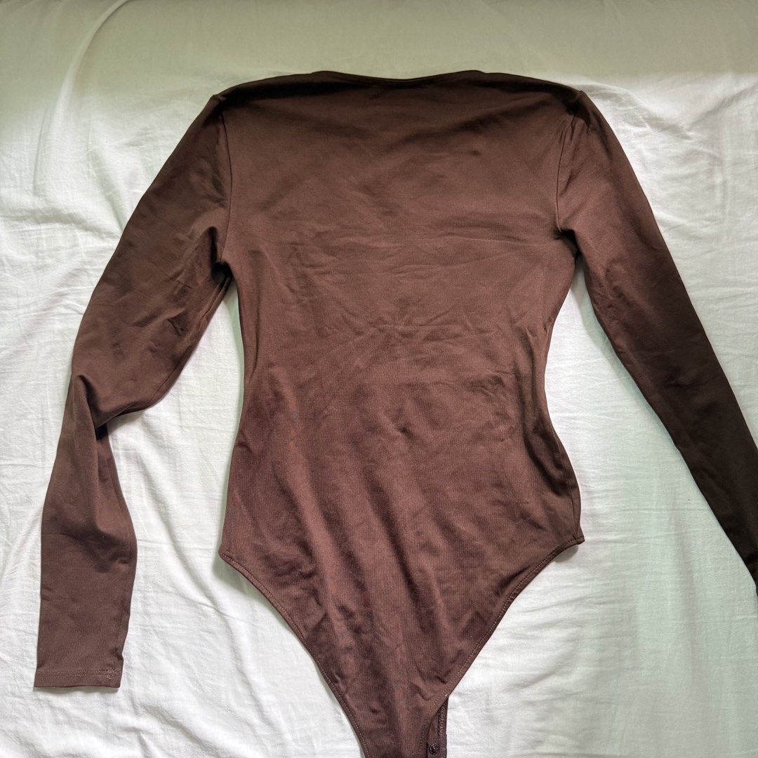 Zara Bodysuit (Category: Longsleeves) located in Manila. Submitted by shesells3ashells (Listing ID 1467247638, Image 3). Description: .