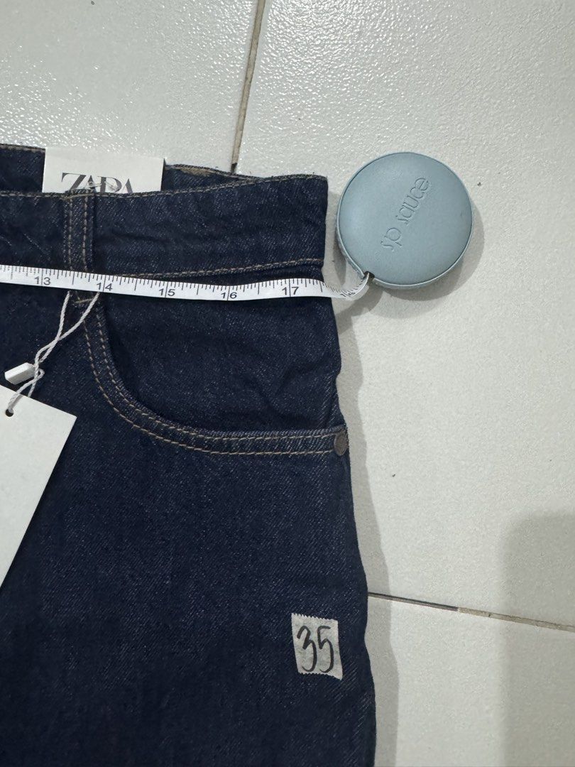 ZARA Dark Blue Denim Skort (Category: Shorts) located in Pasig City. Submitted by pmlmri (Listing ID 1467355467, Image 2). Description: - Brand: ZARA - Wash: Dark blue - Condition: Brand new with original tags attached (unworn) - Size: fits 30-34” inches Mode of Shipping: J&T or Lalmove or Grab express Mode of Payment: Gotyme/BPI/Gcash .
