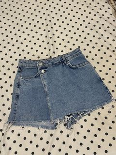 (Category: ) located in . Submitted by sweetcosmics (Listing ID 1467335600, Image 1). Description: .