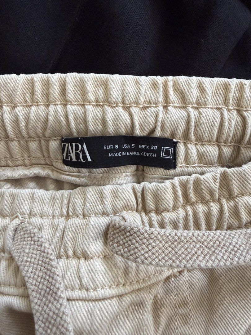Zara Drawstring Pants (Category: Other Bottoms) located in General Santos City (Dadiangas). Submitted by jaqs87 (Listing ID 1467175063, Image 3). Description: ✨ ZARA BEIGE DRAWSTRING PANTS ✨ 🤍 Neutral beige shade easy to style and perfect for a clean, minimalist look! • Brand: Zara • Size: Small (S) (pwede po pang medium) • Color: Beige • Elastic waistband with adjustable drawstring • Versatile and easy to pair with your favorite tops and sneake