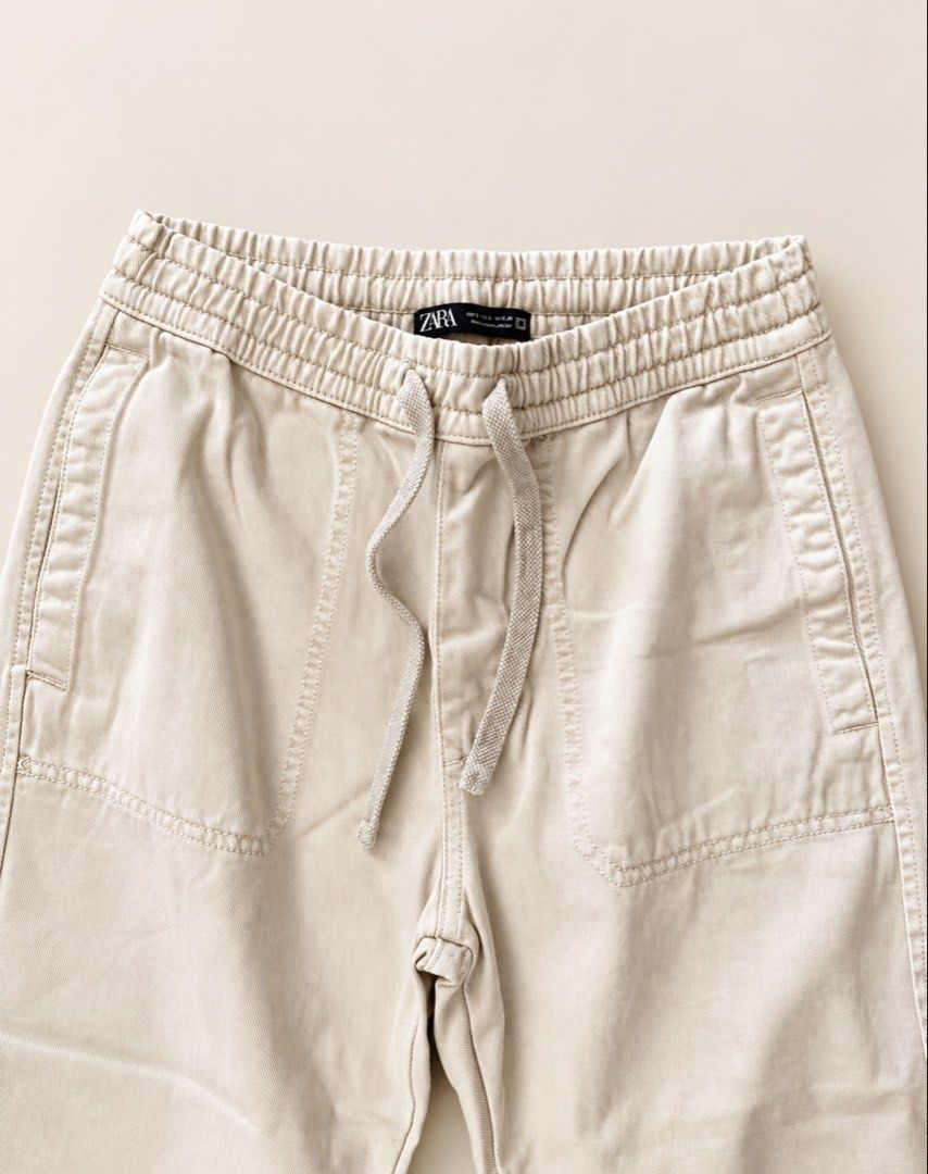 Zara Drawstring Pants (Category: Other Bottoms) located in General Santos City (Dadiangas). Submitted by jaqs87 (Listing ID 1467175063, Image 2). Description: ✨ ZARA BEIGE DRAWSTRING PANTS ✨ 🤍 Neutral beige shade easy to style and perfect for a clean, minimalist look! • Brand: Zara • Size: Small (S) (pwede po pang medium) • Color: Beige • Elastic waistband with adjustable drawstring • Versatile and easy to pair with your favorite tops and sneake