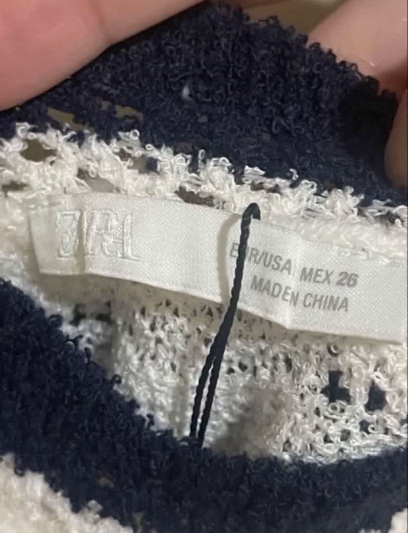 Zara Sleeves Top - Crochets 🧶 (Category: Sleeveless) located in San Juan City. Submitted by bernac8 (Listing ID 1467220977, Image 3). Description: .