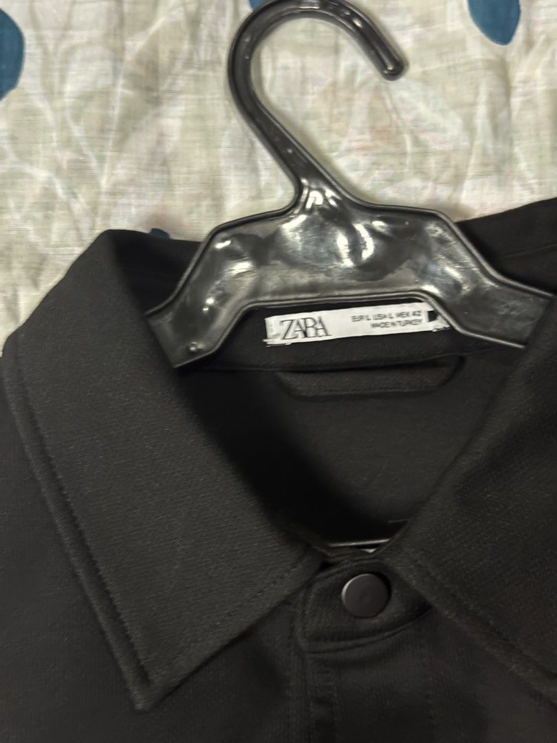 Zara top (Category: Tshirts & Polo Shirts ) located in Manila. Submitted by seangoart (Listing ID 1467305768, Image 2). Description: .