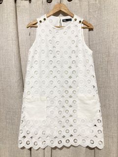 (Category: ) located in . Submitted by prettycloset.0310 (Listing ID 1467317695, Image 1). Description: .