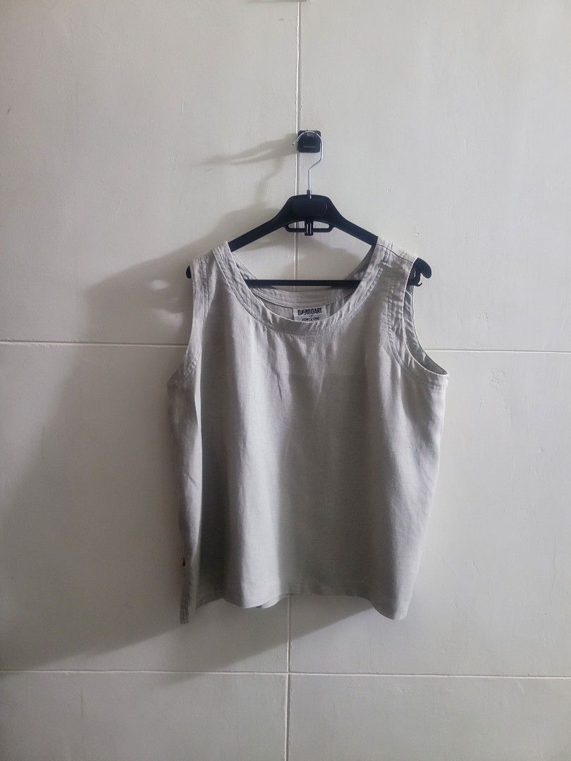 100%Linen David Dart US top (Category: Blouses) located in Los Banos. Submitted by lopecruz (Listing ID 1467481197, Image 1). Description: armpit : 21" length :23 " like new, no flaws,no kupas Large to XL.