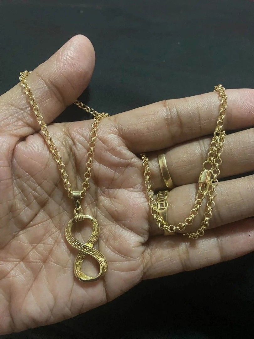14K Vermiel Gold Infinity Necklace (Category: Necklaces) located in Caloocan City. Submitted by cheskhaionlinestore2.0 (Listing ID 1467379135, Image 1). Description: Ganda nyan para Kang naka real 18K Saudi Gold 😍 New Collection 🥰 14k GOLD VERMEIL Super Sale ⚡ Infinity Necklace ₱800 only 📌 What is Vermeil Gold? 14K Vermiel Gold Gold vermeil (pronounced ver-may) is a high-quality type of gold-plated jewelry defined by a sterling silver base met
